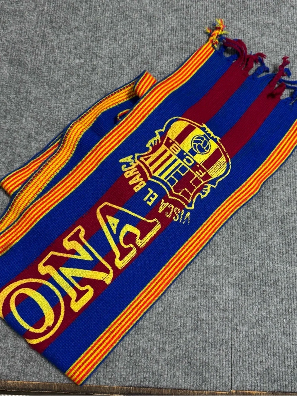 Vintage FC Barcelona Scarf Visca El Barca Licensed Spain Soccer Blue Red Yellow